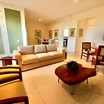 Apartamentos e Suítes na Praia